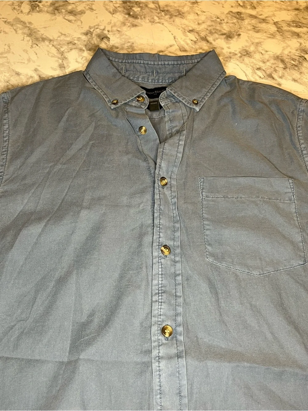 Banana Republic Men's Olive linen Green & Light Blue Casual Button-Down Shirts